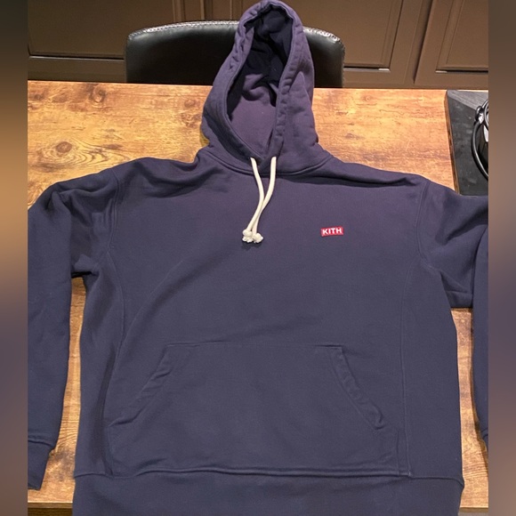 KITH Vintage XS hoodie - Navy Blue with a red and white KITH logo. W/ tags - Picture 1 of 3